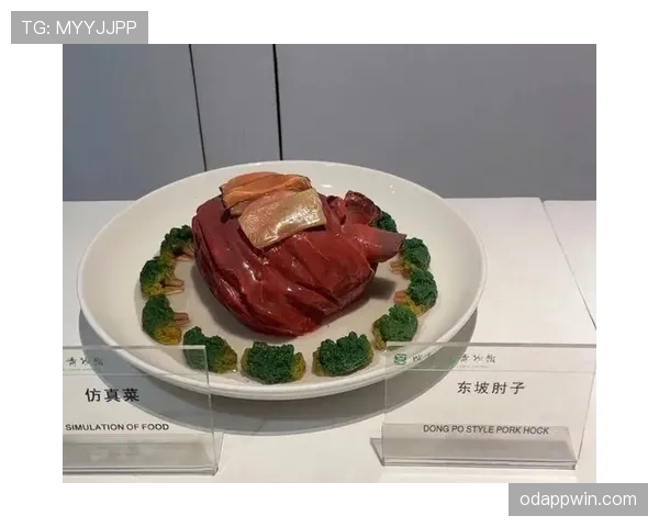 刷到吕小军的早餐照，盘子像展品，我这月菜钱都羞得躲起来