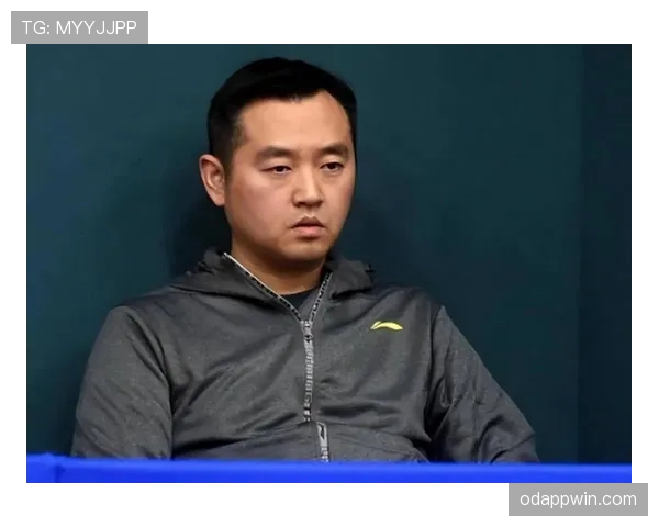 孔令辉这生活节奏真让人服，赛场上的猛将变成了社区大叔？